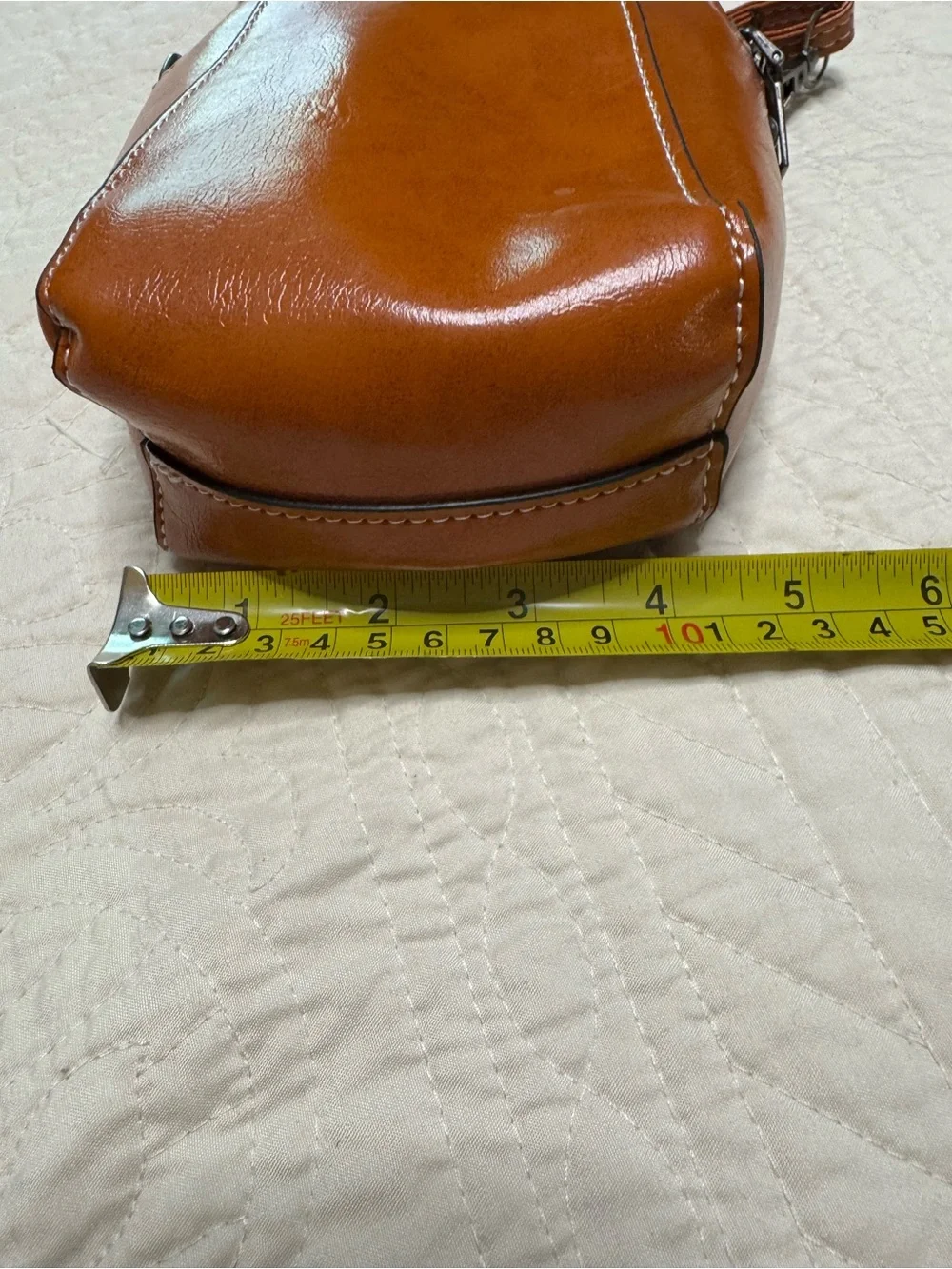 Source Unknown Tan vegan Leather Crossbody Bag with Silver Emblem